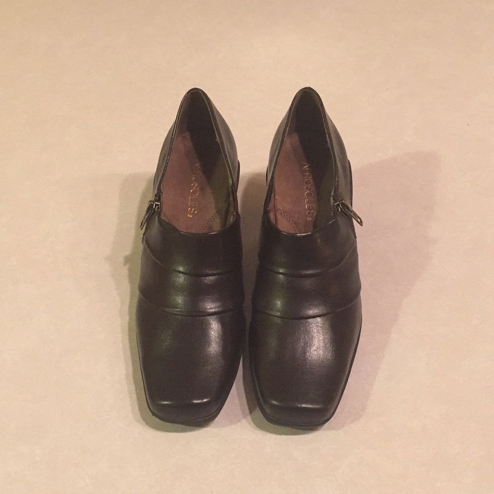 Women’s Aerosole booties